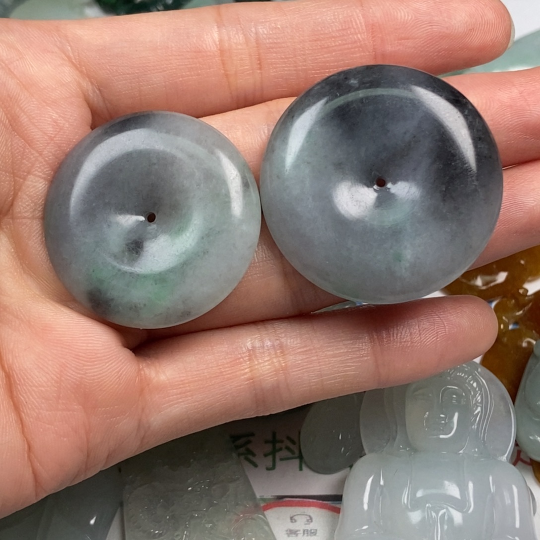 都***堰定制翡翠未镶嵌翡翠