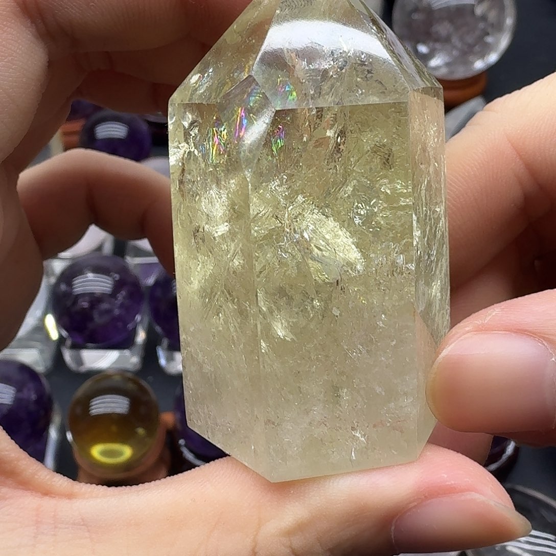 未镶嵌珠宝半成品黄晶