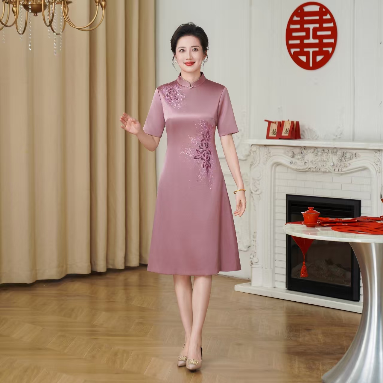 50503婚宴改良旗袍高级感洋气2025夏新款喜婆婆礼服高贵年轻喜庆