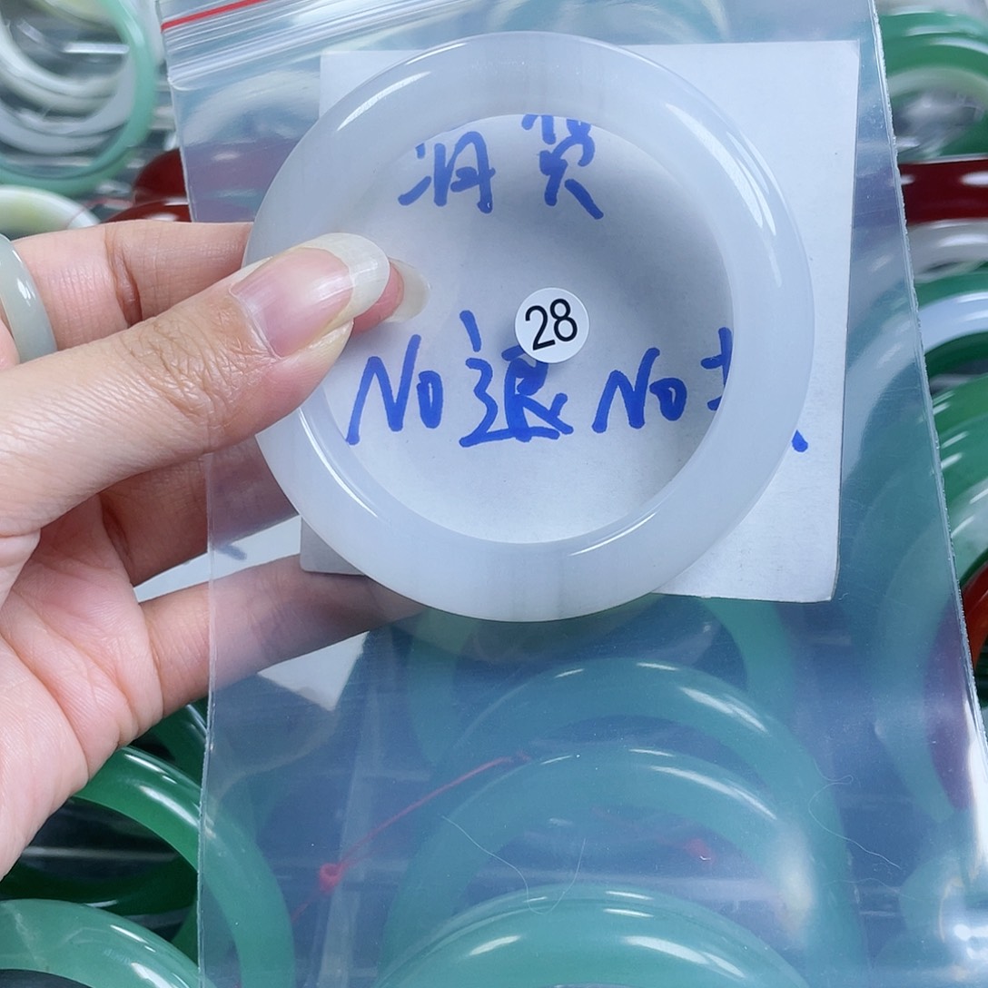 石英质玉颈饰未镶嵌56