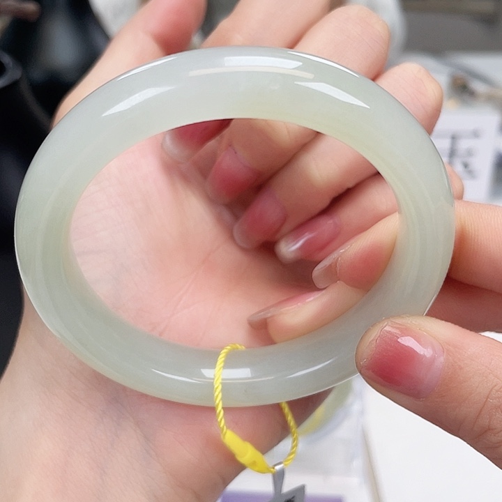 和田玉手镯5758未镶嵌