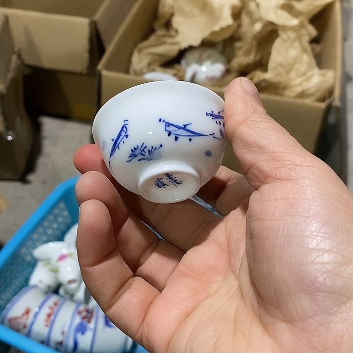 摆件景德镇瓷器研究开发基地副经理