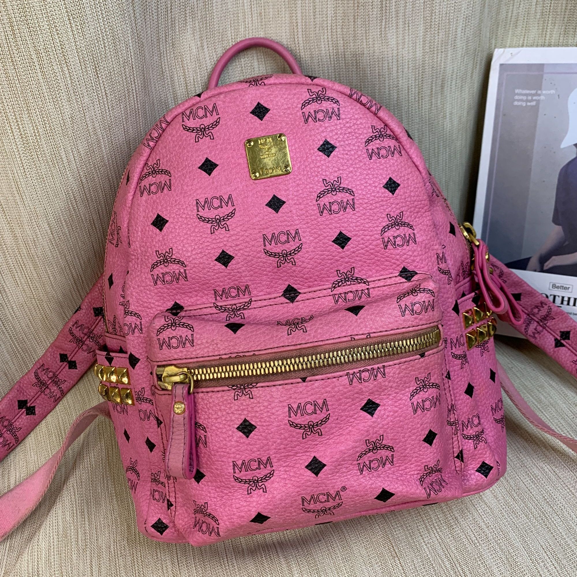 95新 MCM 粉色双肩包/ZH10508043/8043/瑕