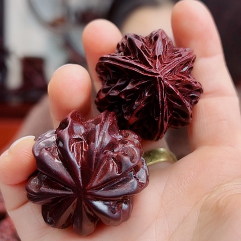 檀香紫檀（小叶紫檀）小叶紫檀保健球核桃型