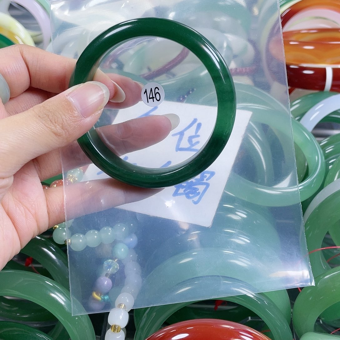 石英质玉手镯未镶嵌5455