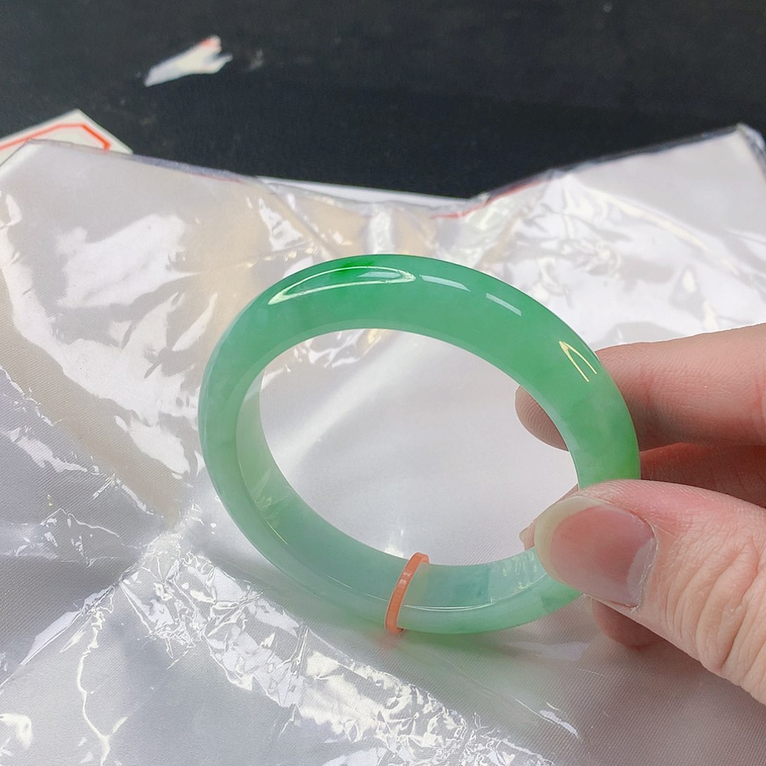 翡翠手镯未镶嵌460缅甸天然翡翠A货