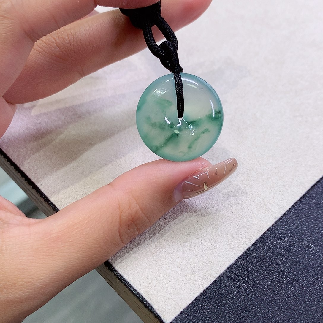 翡翠未镶嵌吊坠(不含链)23.5-6