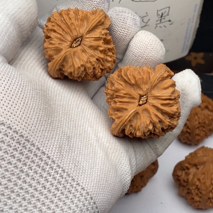 釩***仔文玩核桃把件南疆石42