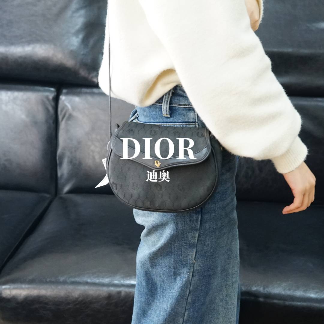 95新 DIOR/迪奥 黑色斜挎包/JJ01702907/2907