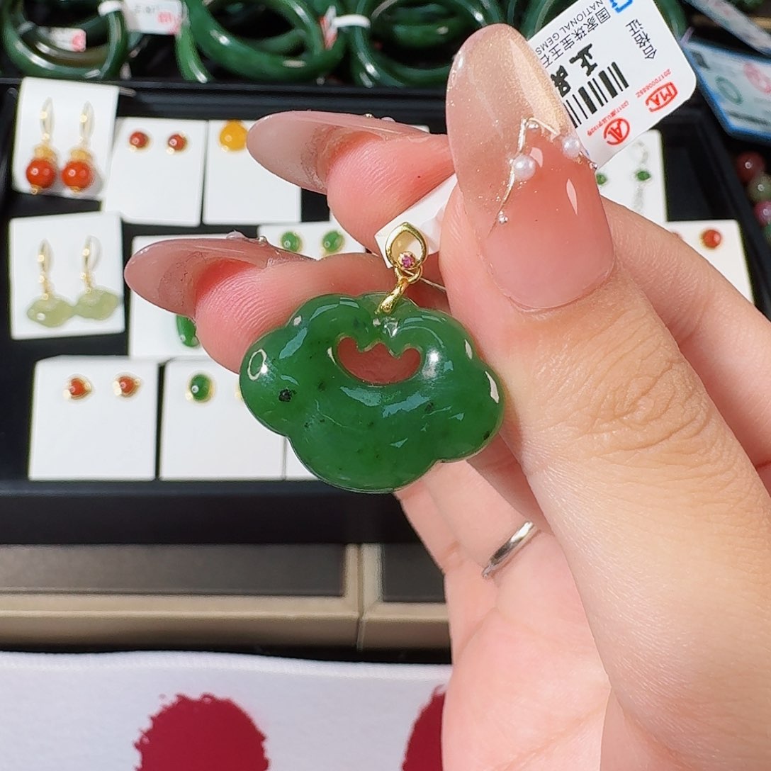 银S925镶嵌和田玉（碧玉）手链如意辣绿色