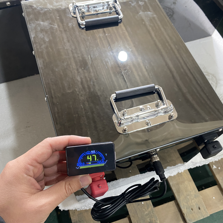 60伏80安磷酸铁锂动力电池适用于三轮四轮多种车型大容量锂电池组