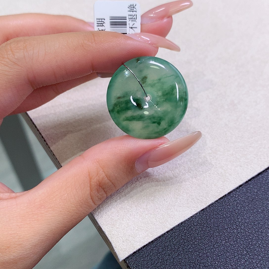 翡翠未镶嵌吊坠(不含链)25.7/5.7