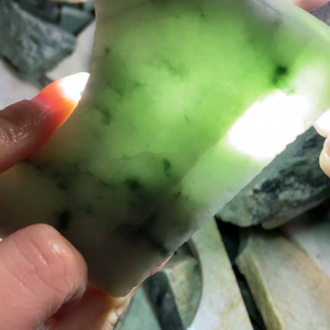 翡翠未镶嵌挂件天然翡翠