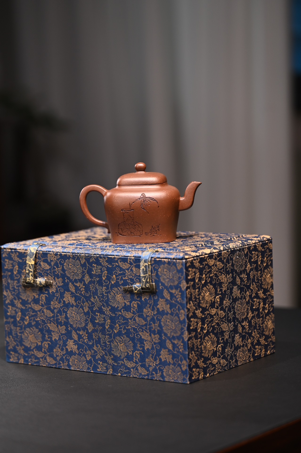 陈彬【儒方】 吴东元篆刻 原矿紫泥 200ml
