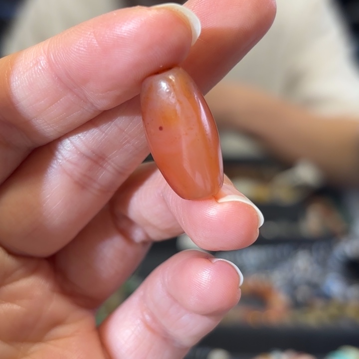筑***社玛瑙/玉髓未镶嵌颈饰
