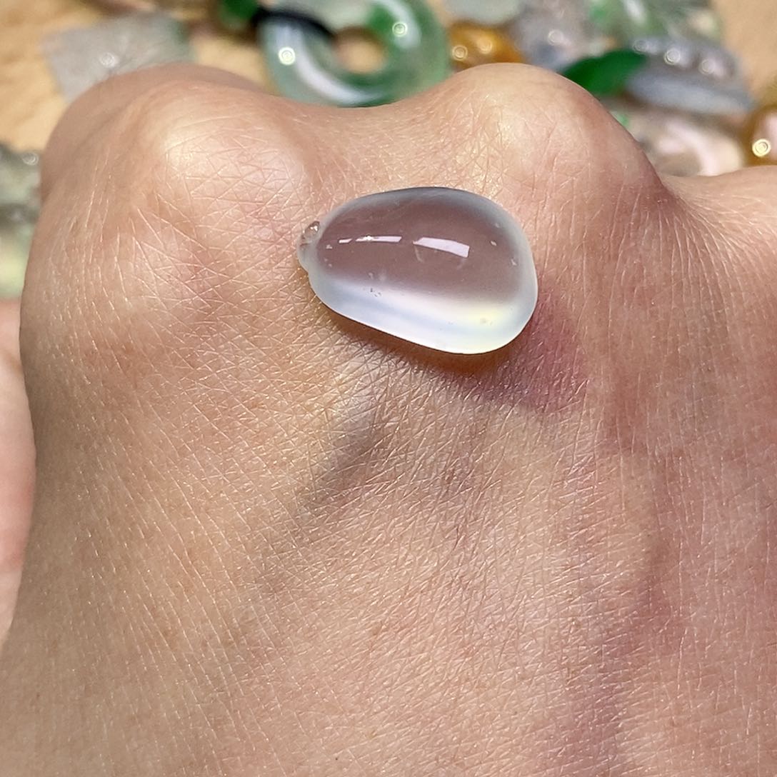 翡翠颈饰未镶嵌M*L翡翠