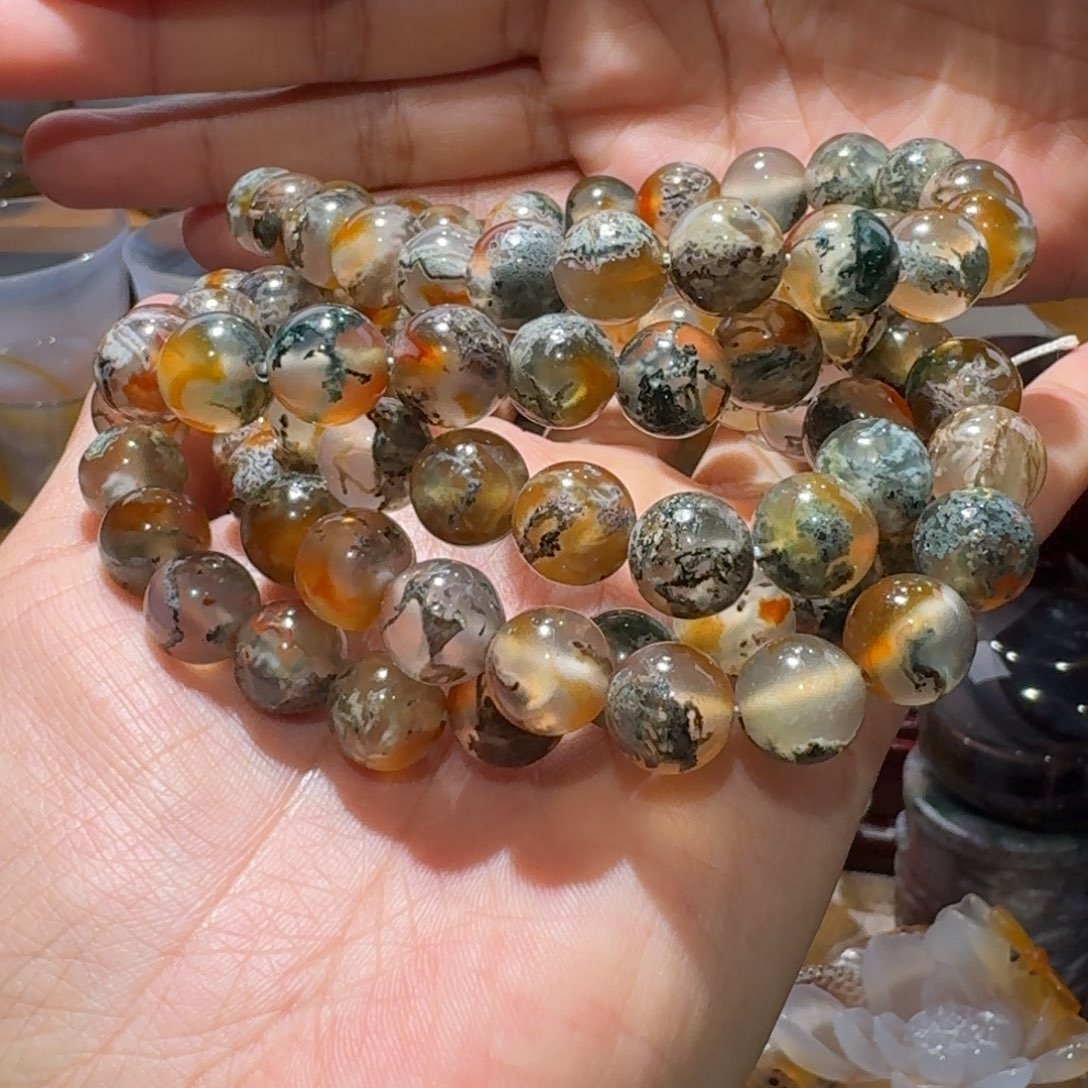 玛瑙/玉髓玛瑙手串未镶嵌机*兔