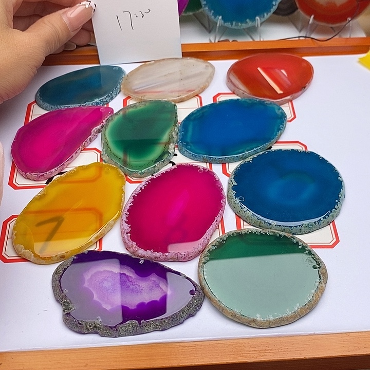 董***哥玛瑙/玉髓未镶嵌颈饰