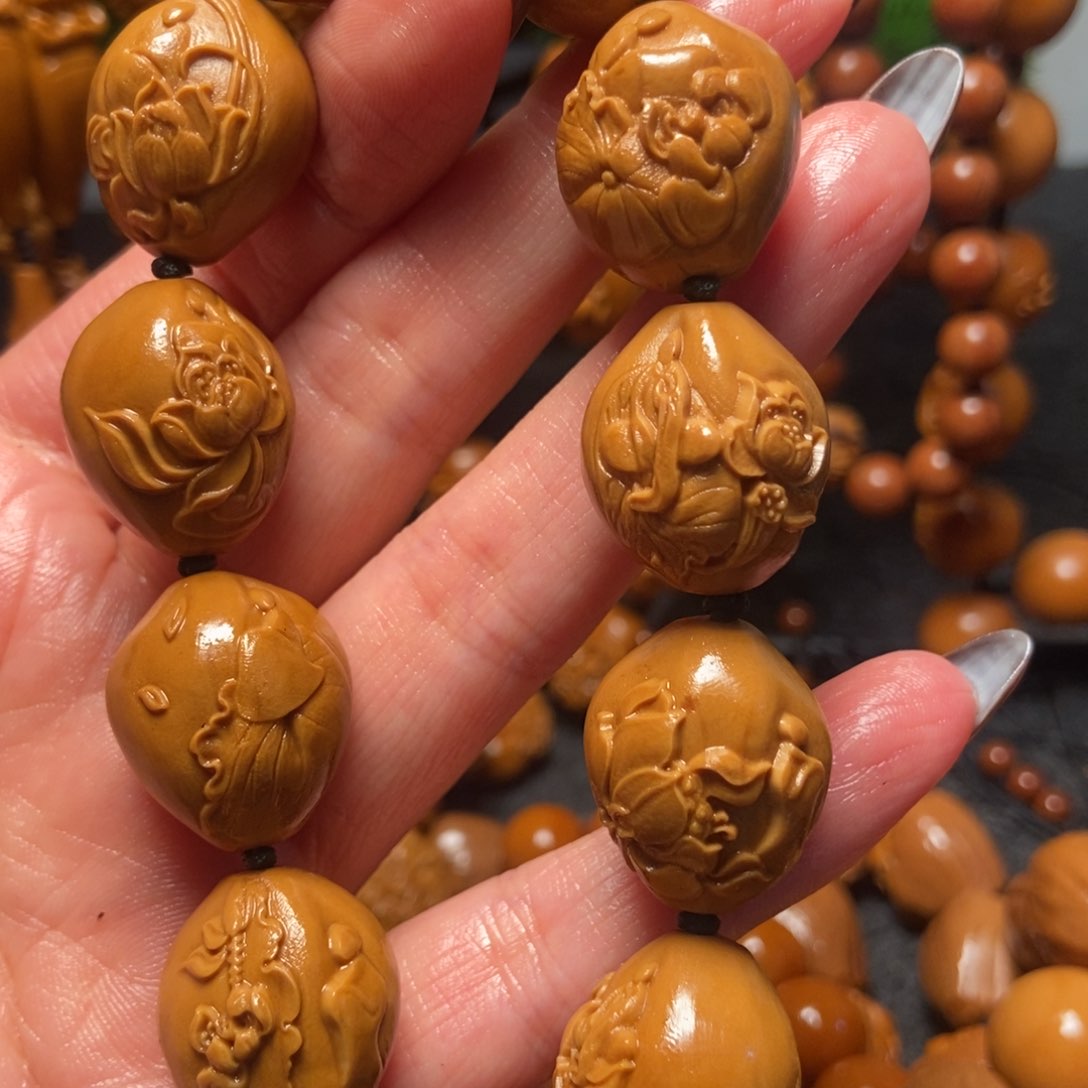 橄榄核吊坠荷叶无相佛