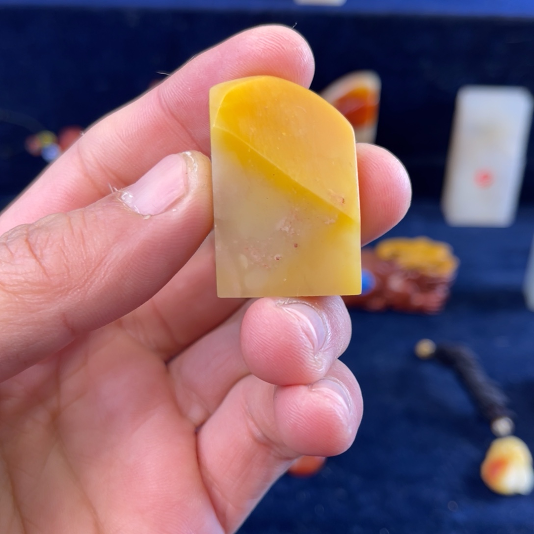 老挝石老挝北部田黄