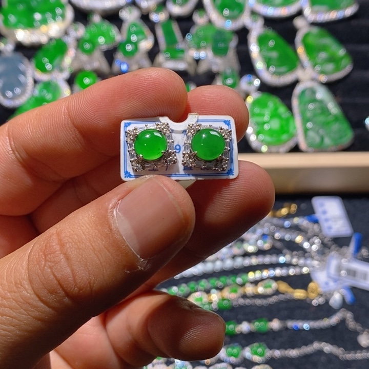 翡翠耳饰银S925镶嵌天然A货翡翠