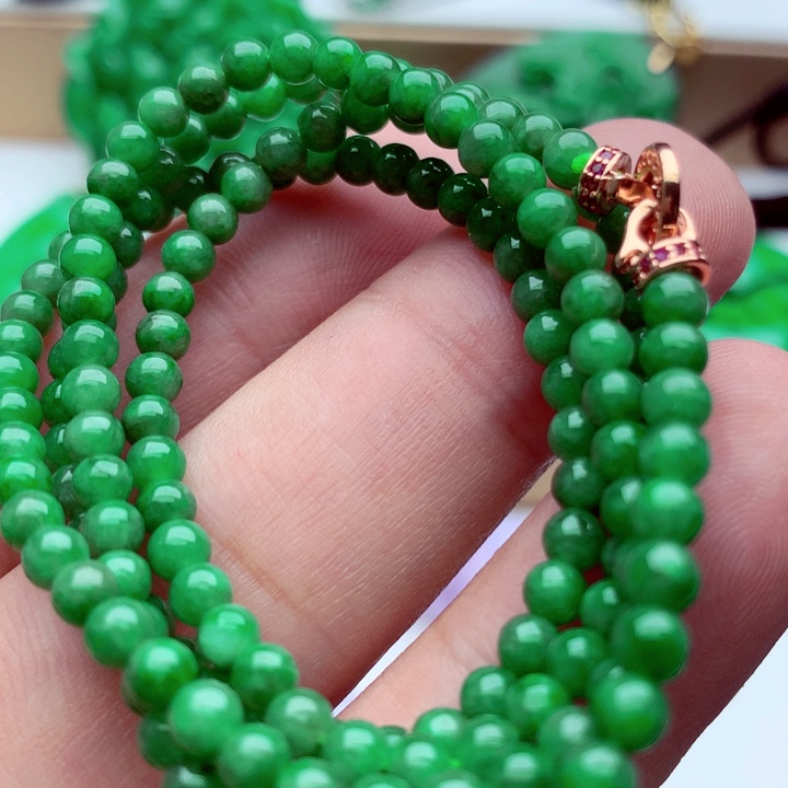 翡翠未镶嵌毛衣链