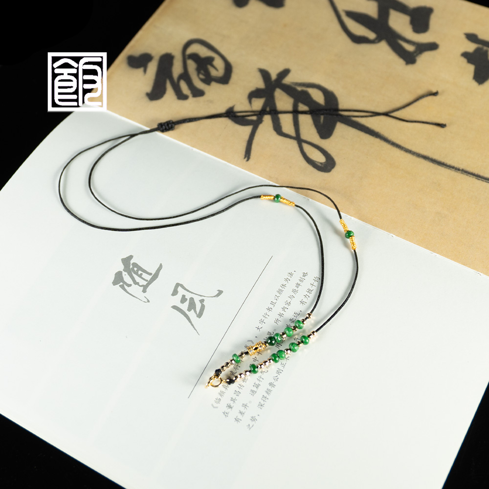 【青荷】 翡翠项链（天然珠宝多样性发）