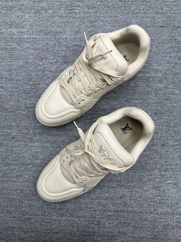 99新 LouisVuitton/路易威登 43 Lv trainer 胖丁板鞋 浅米色