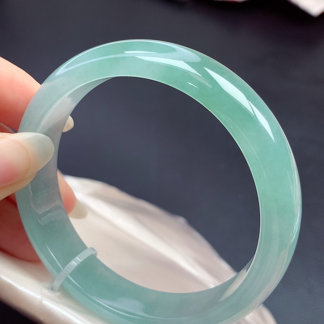 翡翠未镶嵌手镯58.5圈口