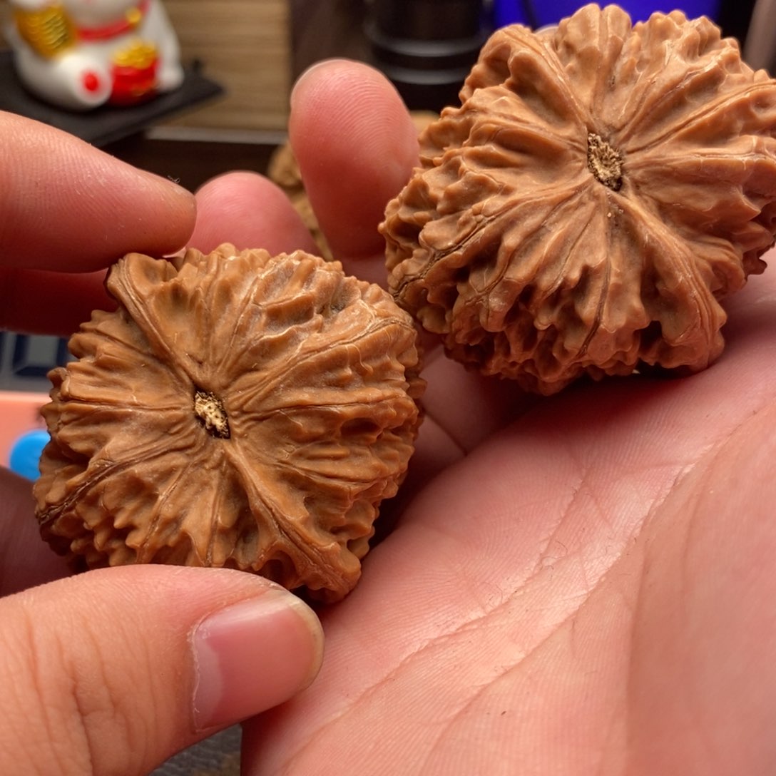 文玩核桃吊坠文玩