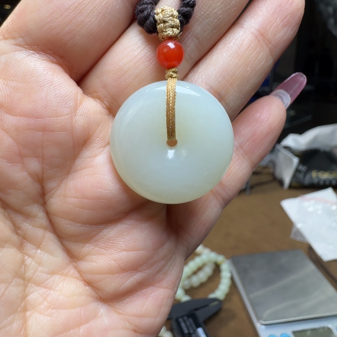 和田玉挂件未镶嵌