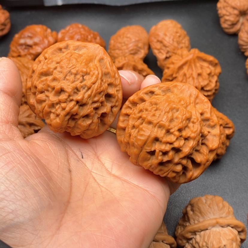 【闪购商品】文玩核桃把件49官帽