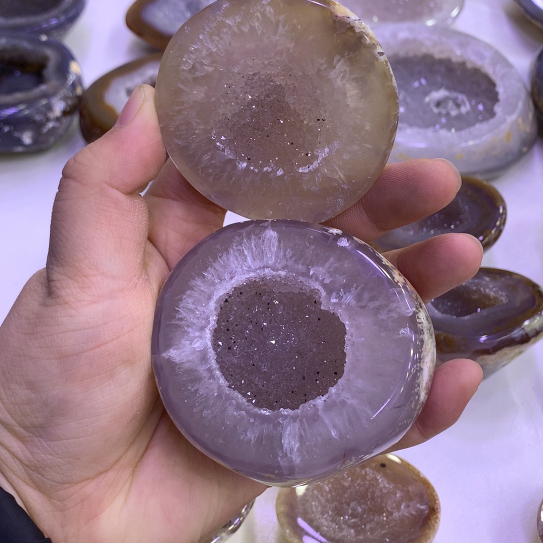 刺***生紫晶大型摆件（非配饰）未镶嵌