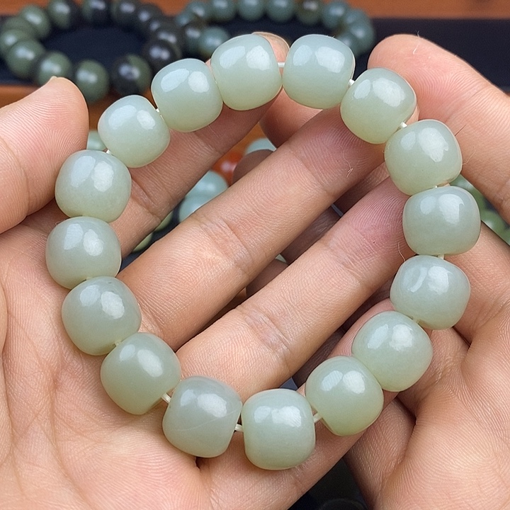 手串未镶嵌和田玉