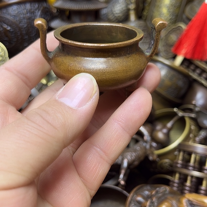 诚信经营精美铜器