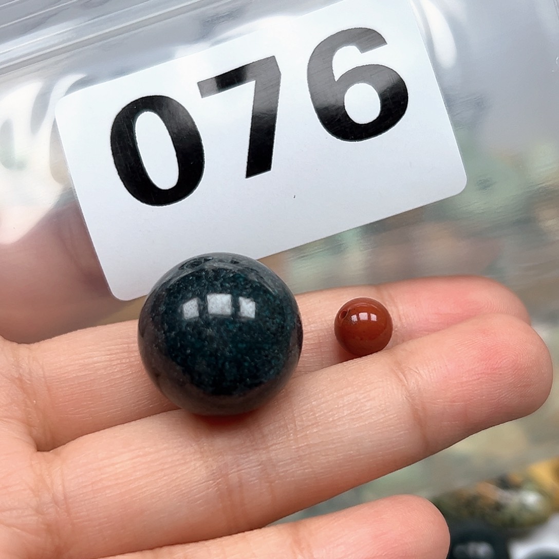 南红玛瑙未镶嵌珠宝奇石·****·