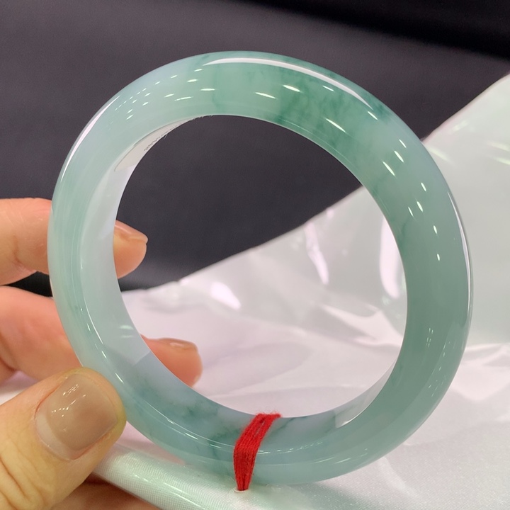 翡翠手镯未镶嵌正圈55.