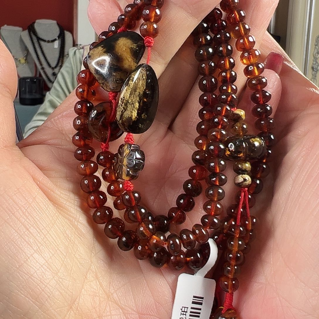 琥珀颈饰未镶嵌抚顺琥珀30467六