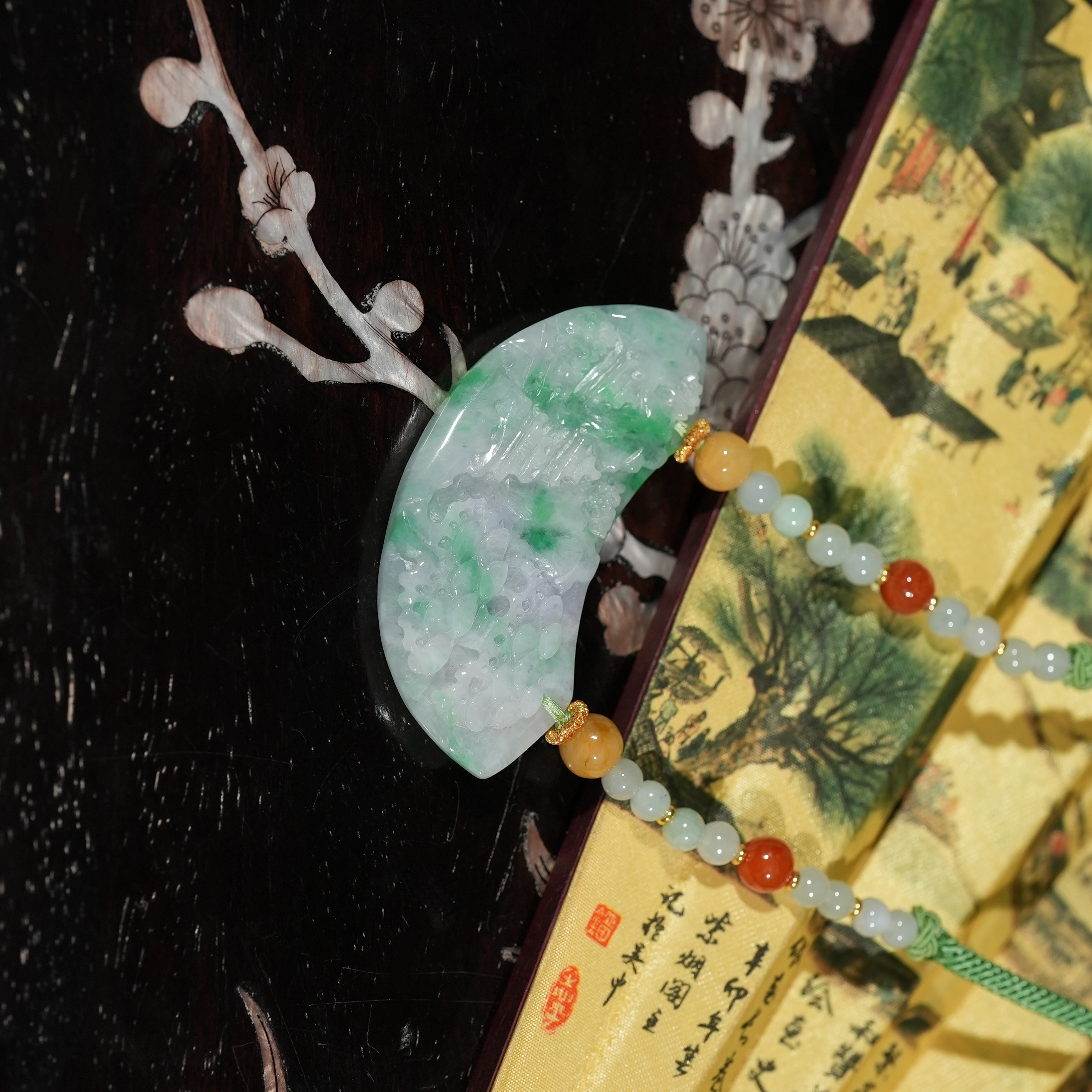 1.17香港王老板-翡翠吊坠6k771