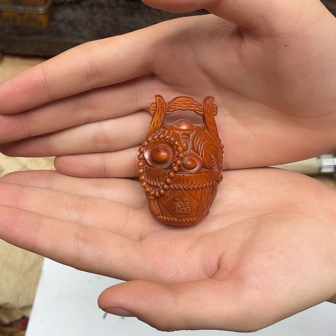 大叶紫檀（黑酸枝木类）