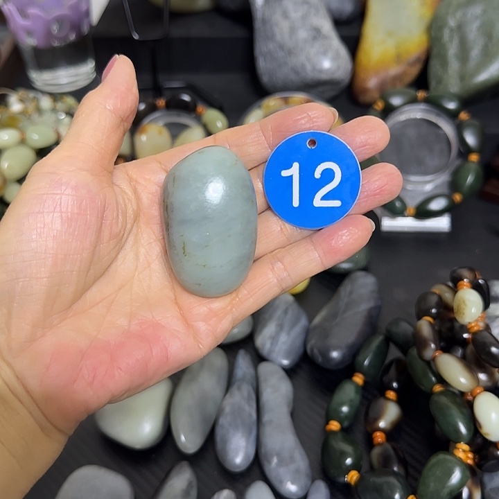 和田玉（糖玉）未镶嵌车挂