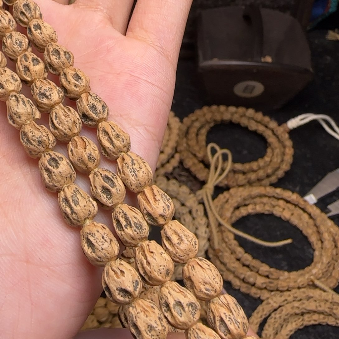 柏香籽/百香籽吊坠静**飘