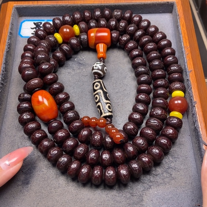 凤眼菩提吊坠菩提