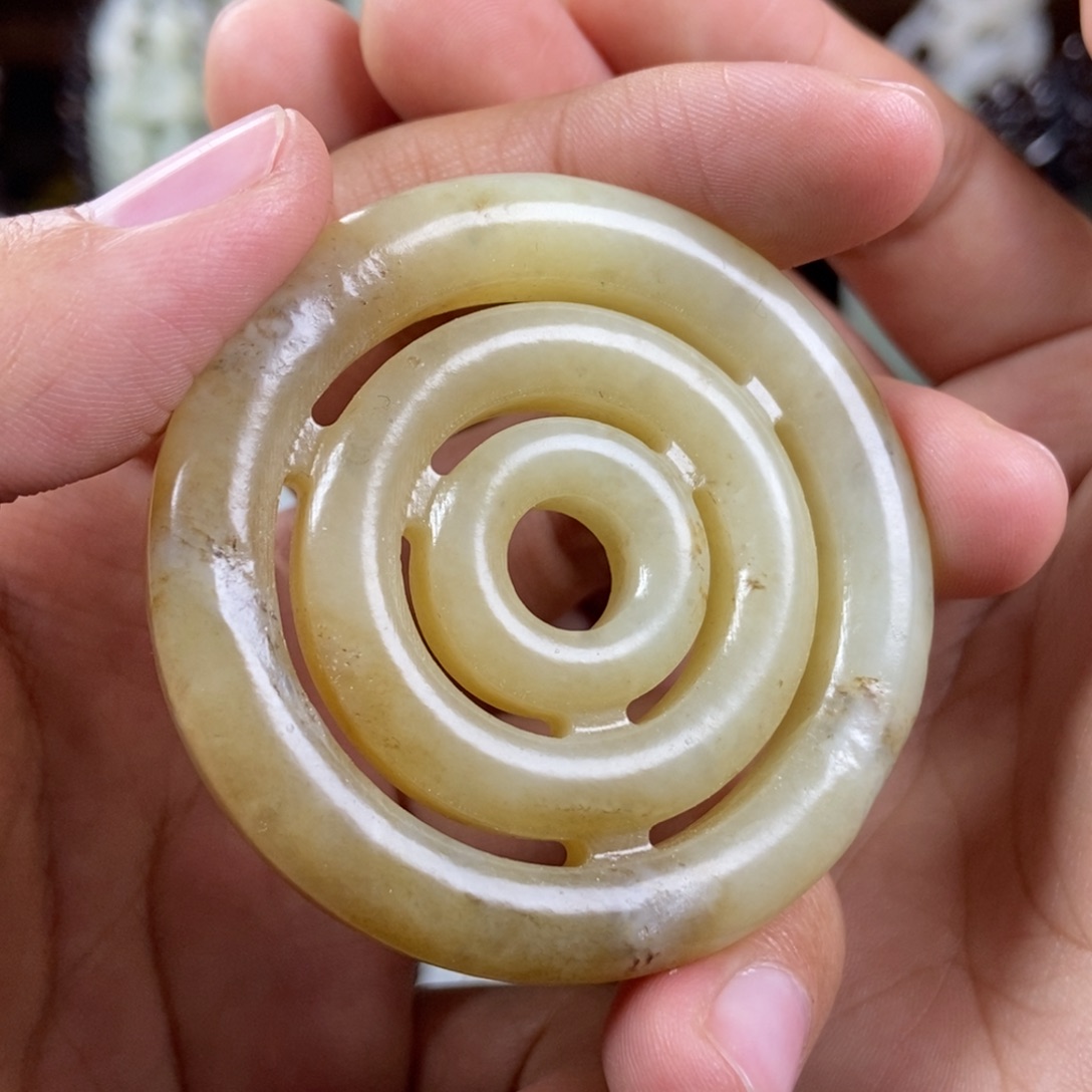 和田玉挂件未镶嵌