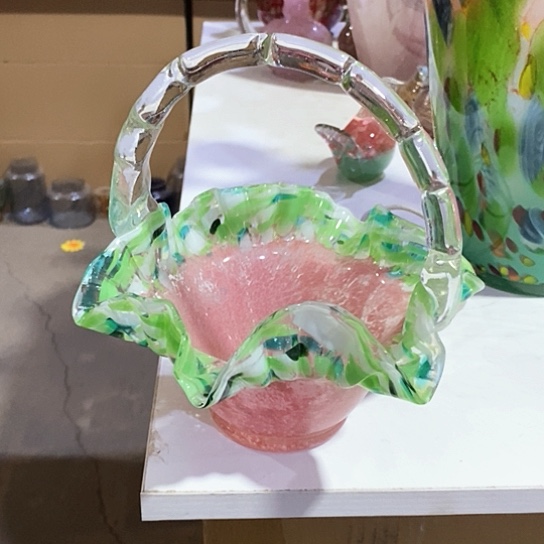 琉璃花瓶高21厘米口21厘米