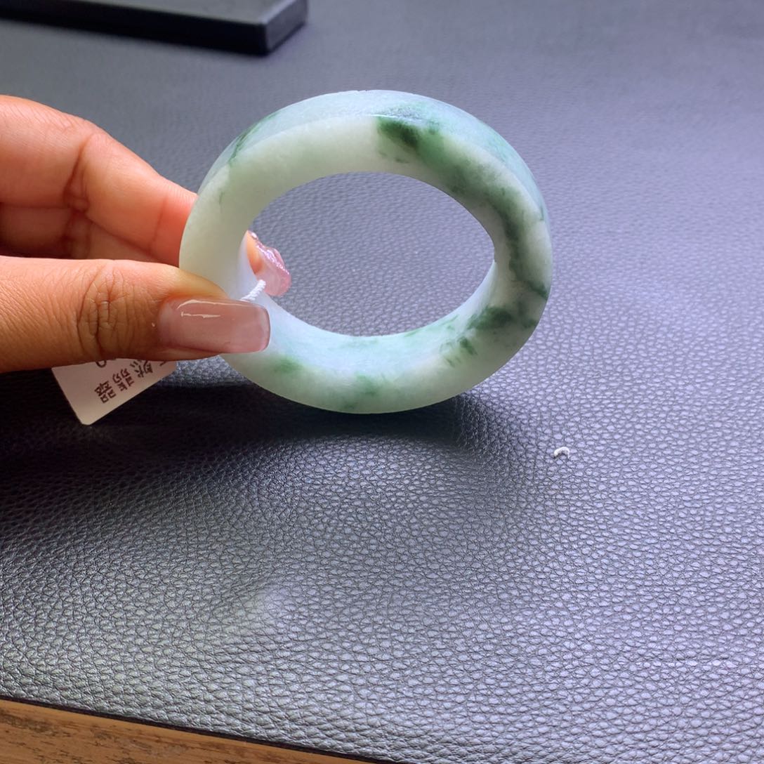 定制翡翠正未镶嵌