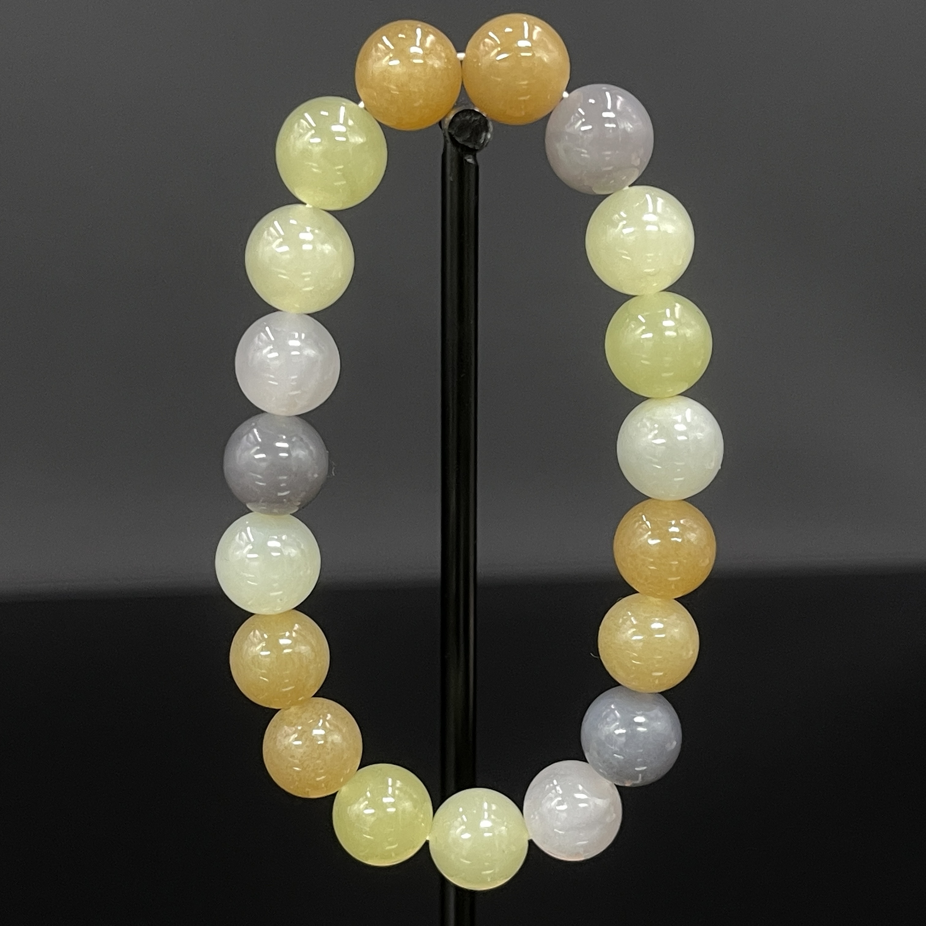 0103GY8616和田玉手串 