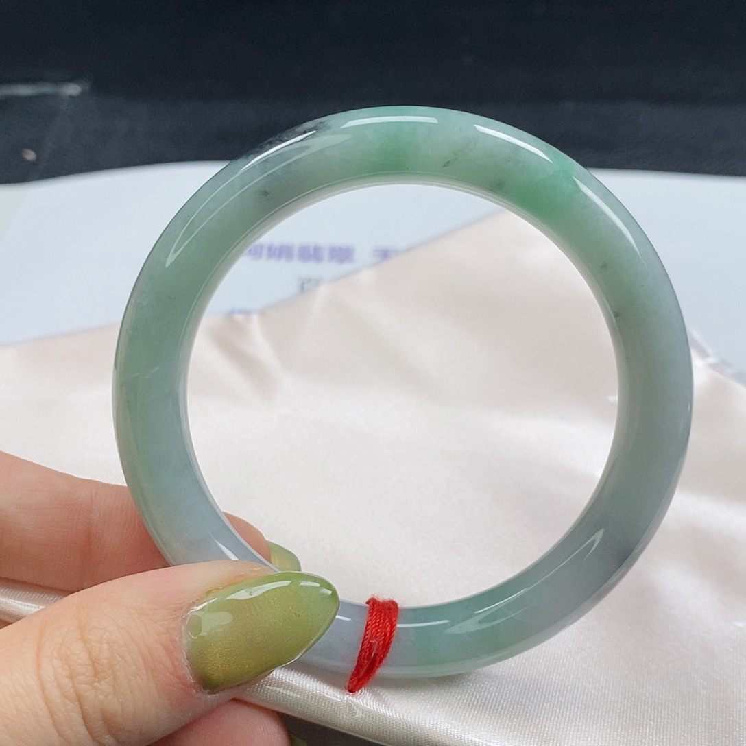 【闪购商品】翡翠手镯（圆镯）未镶嵌238号
