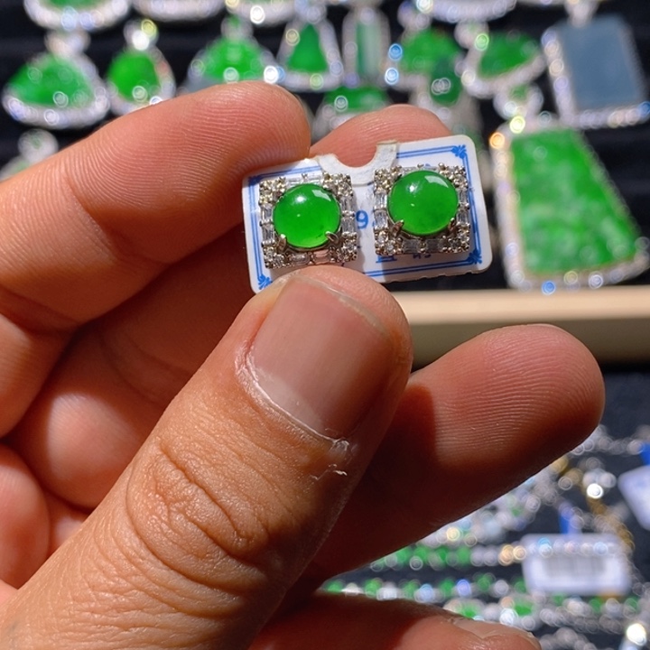 翡翠耳饰银S925镶嵌天然A货翡翠