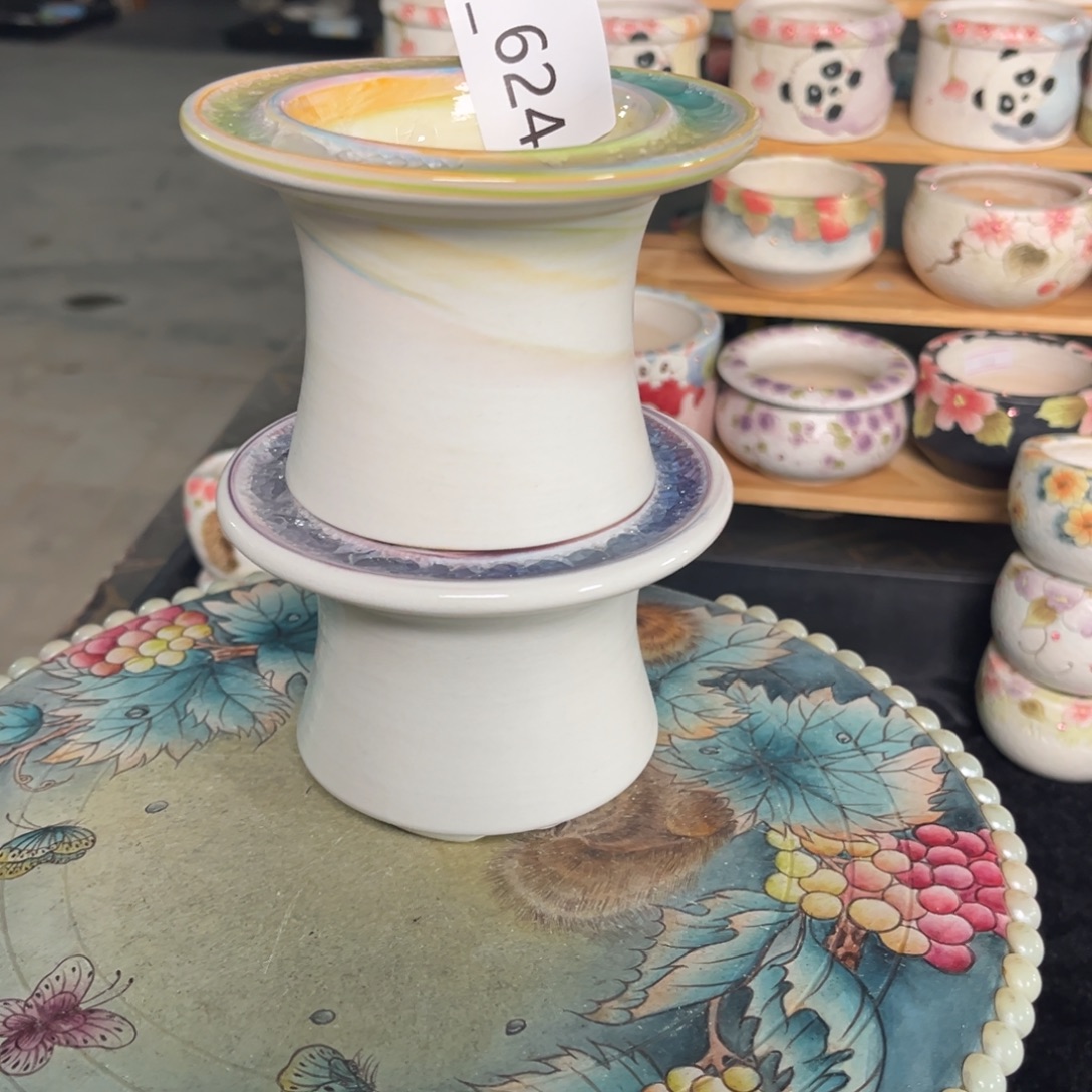 L***T624多肉   花盆2个